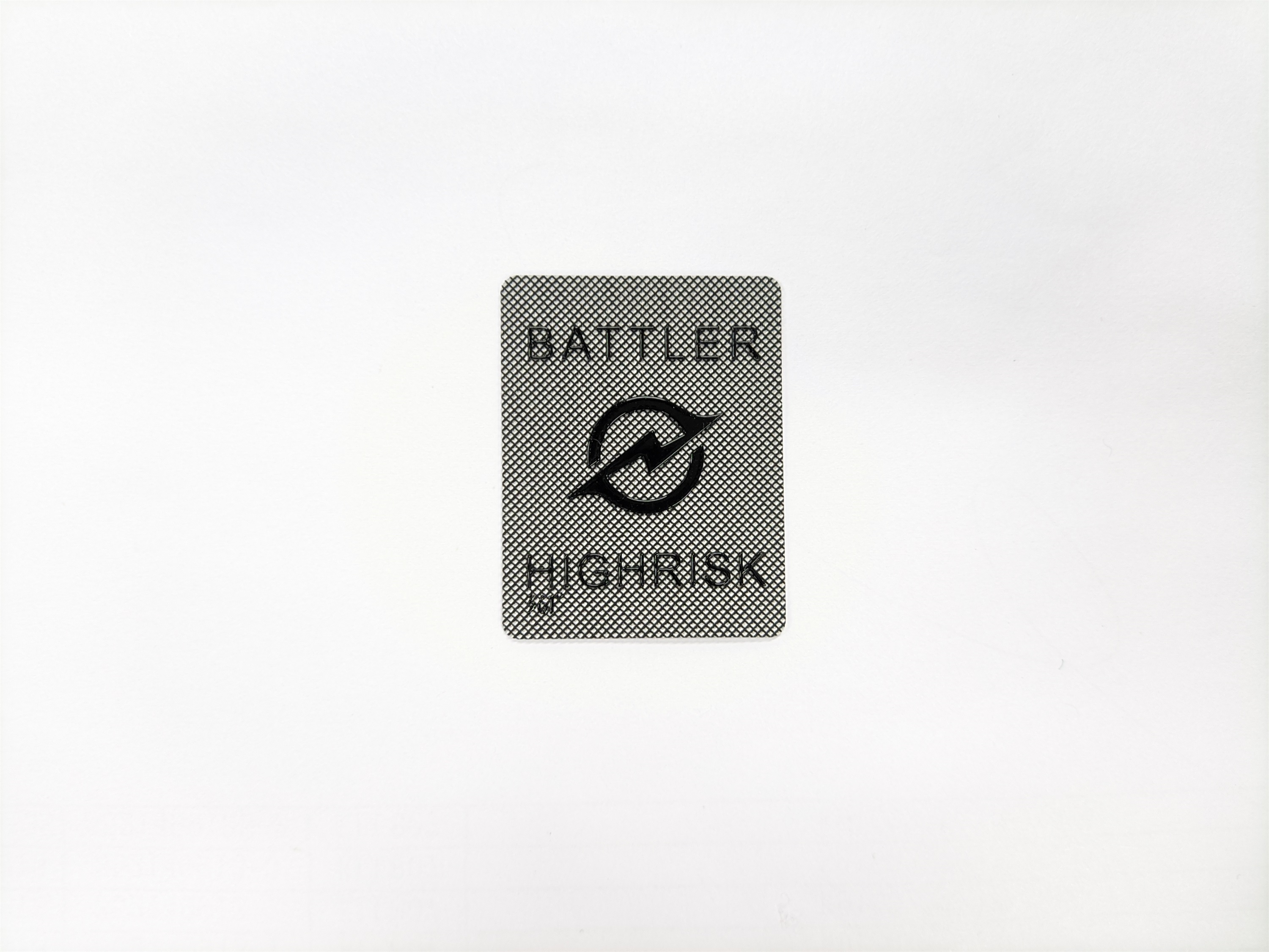 Honeycomb-patterned rubber patch